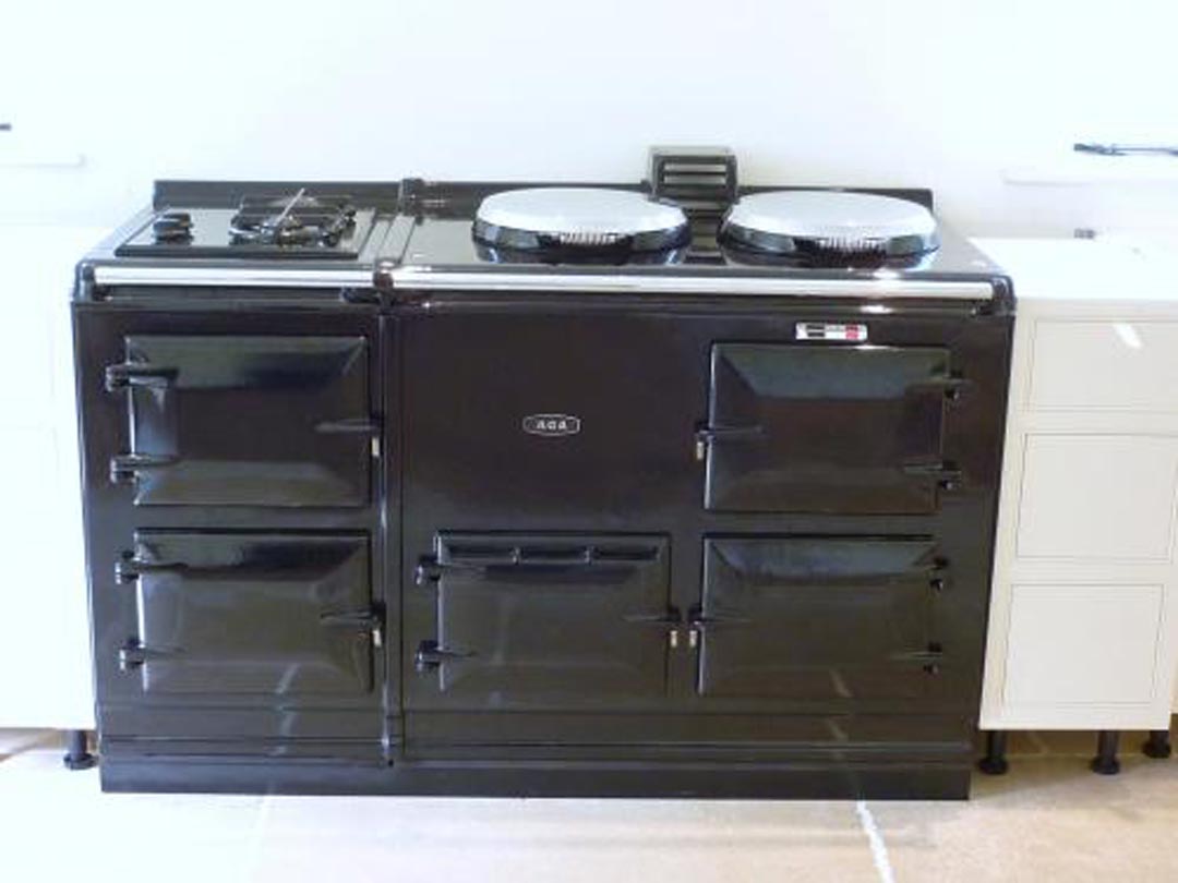 4 Oven 13 Amp Electric Aga Cooker installed in Hampshire<br>With 2 Ring Gas Hob