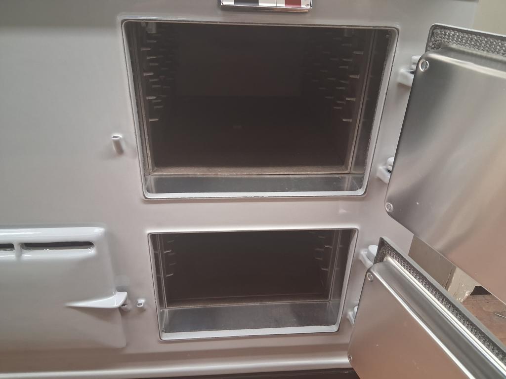 2 oven Aga