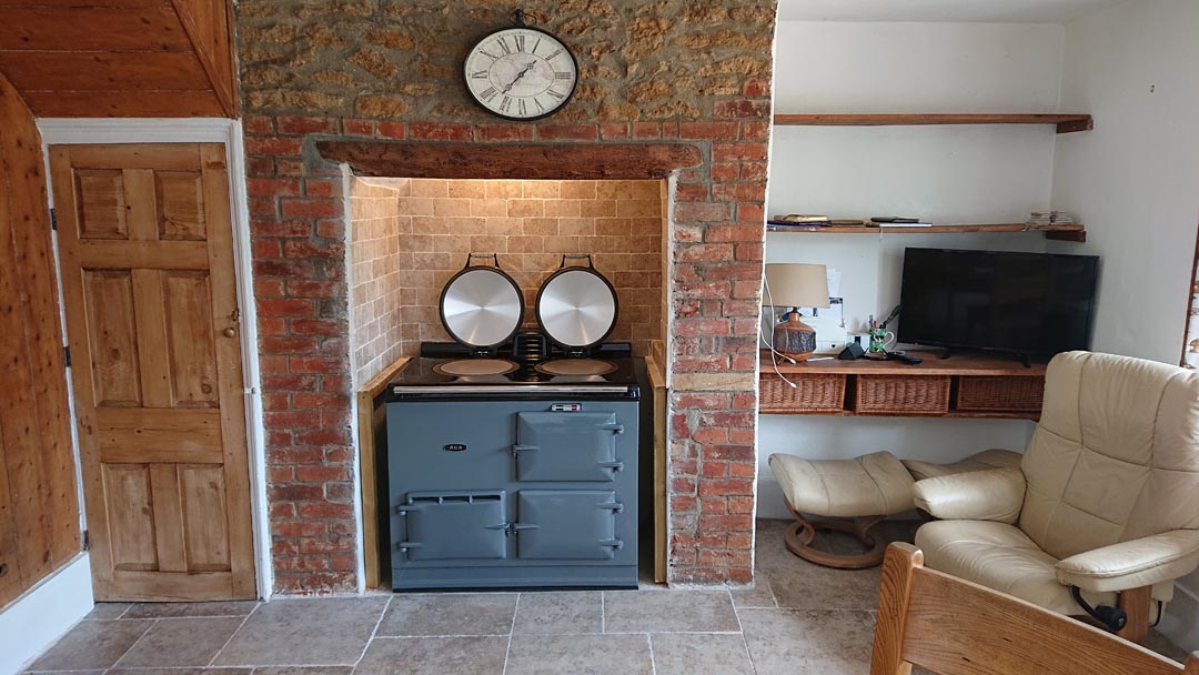 <p>2 Oven Post 95 Electric Aga Cooker in Supreme Grey</p><p>Installed nr Sherborne</p>