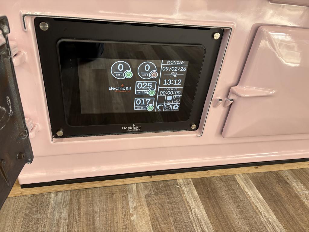 <p>2 Oven Aga in Rose Pink running on Electric using the Electrickit Advanced system.</p><p>Installed near Wimborne