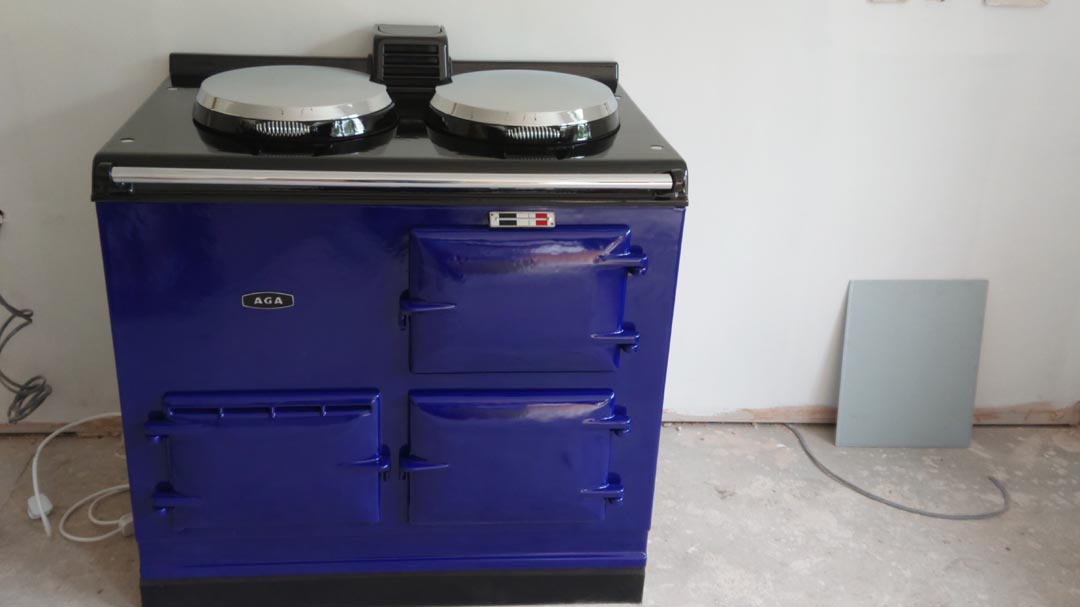 2 Oven Post 74 Aga Cooker<br>Fully reconditioned <br>Re-Enamelled in Royal Blue<br>Electric<br><br>Installed in Corfe Castle
